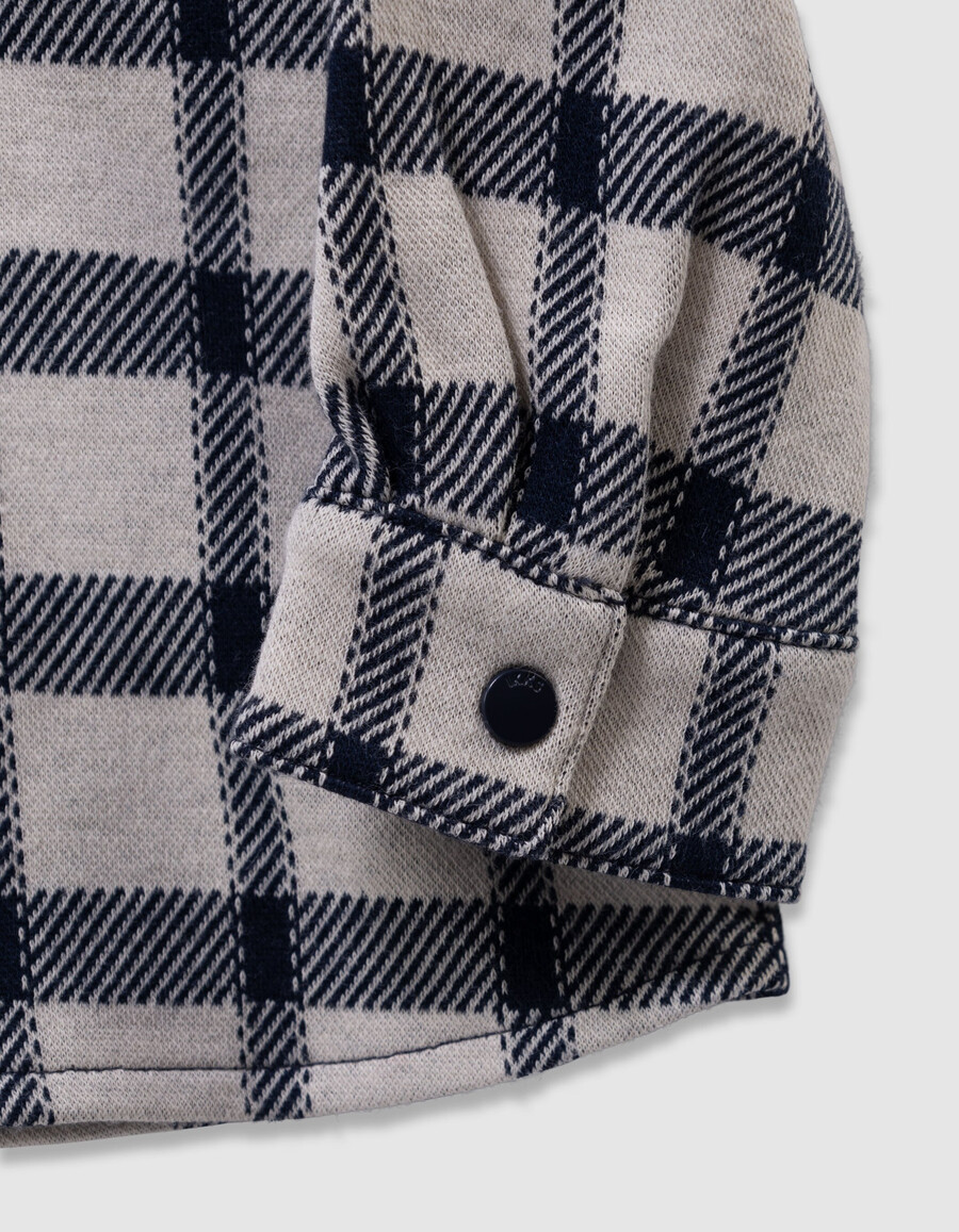 camisa color crudo con cuadros azul marino para bebé niño