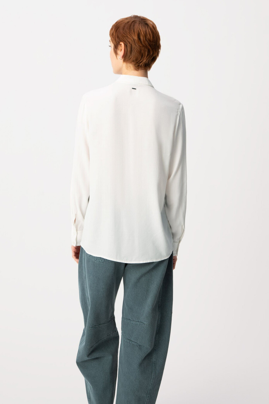 camisa bordada para mujer