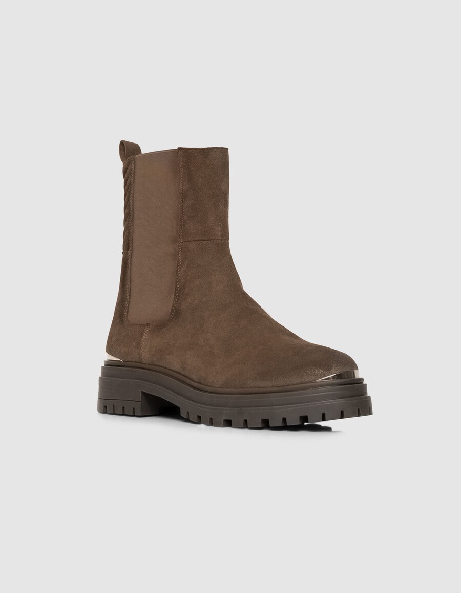 botas chelsea de ante marrón para mujer con suela con tacos