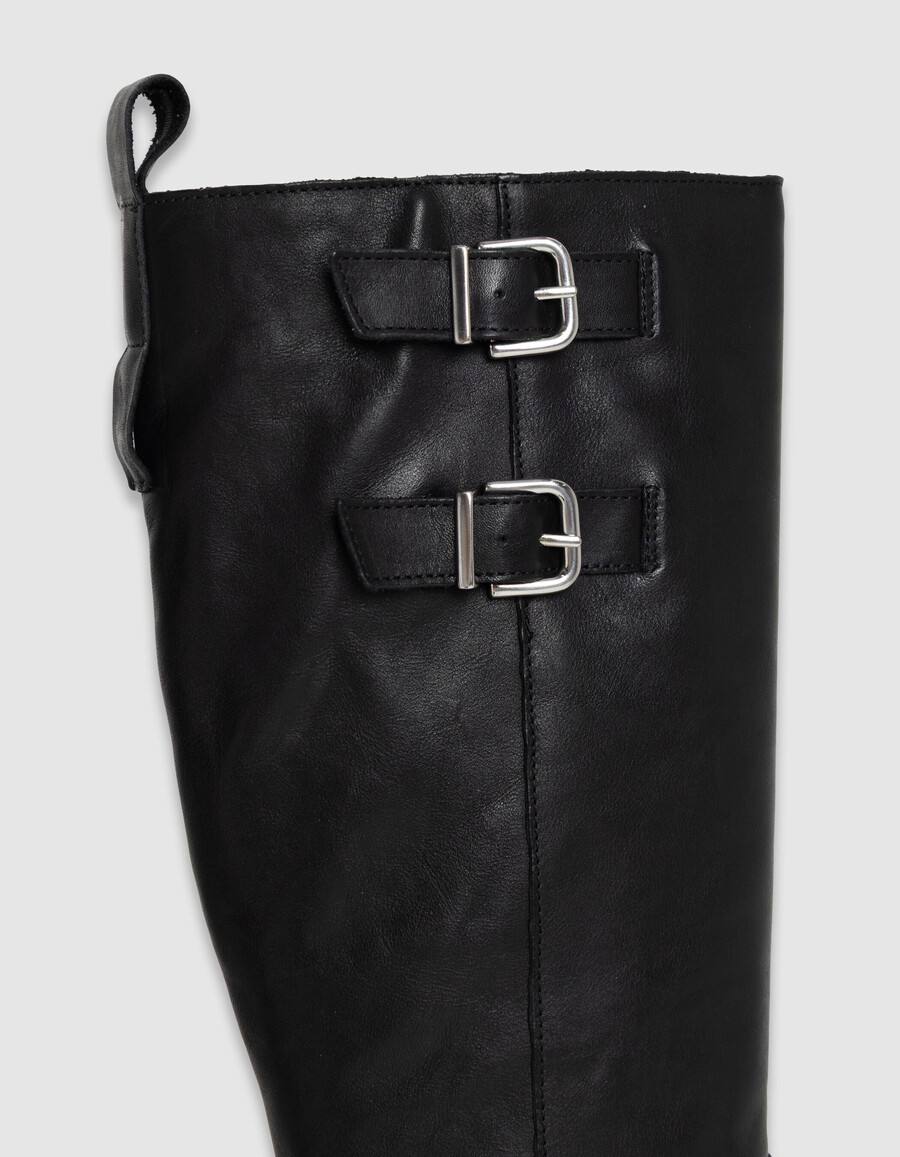 botas de motociclista de piel negra para mujer con doble hebilla