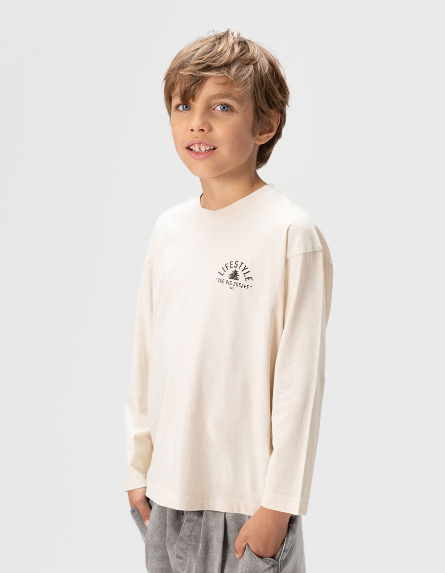 camiseta beige de algodón orgánico para niño con estampado xl en la espalda