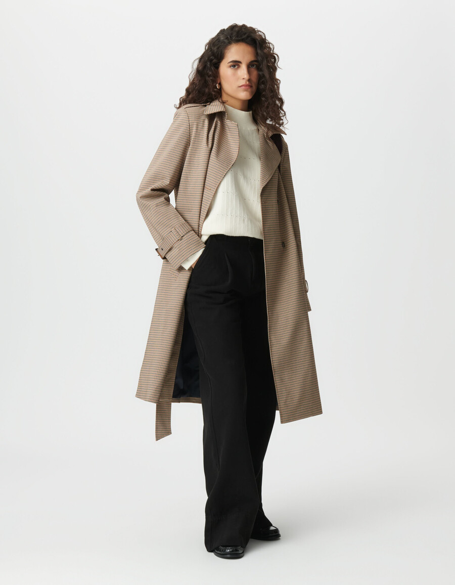 gabardina larga de pata de gallo color camello para mujer