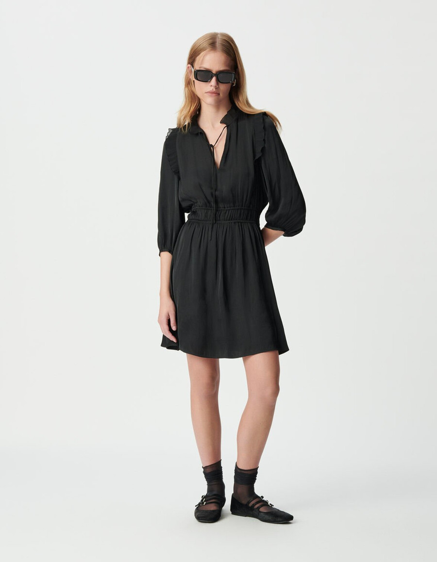 vestido de satén negro arrugado para mujer con volantes plisados