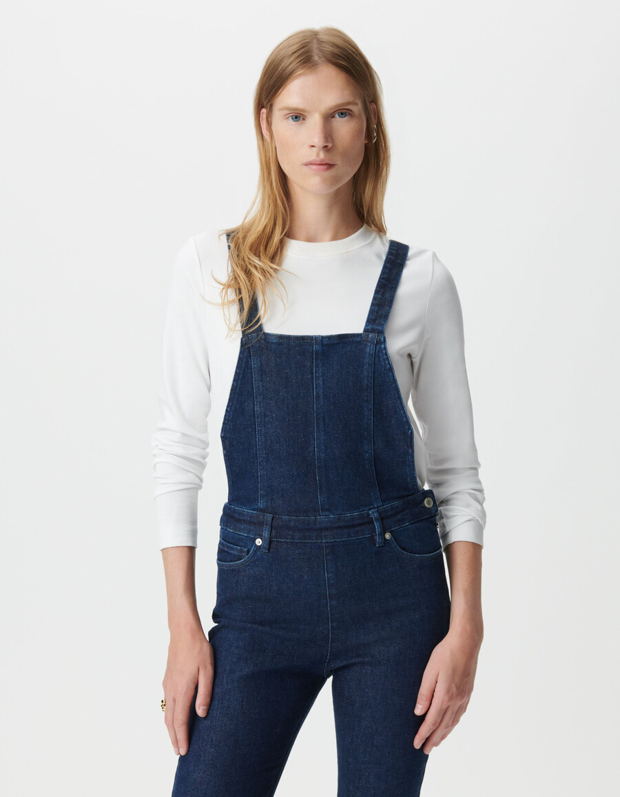 peto vaquero azul con corte de bota para mujer