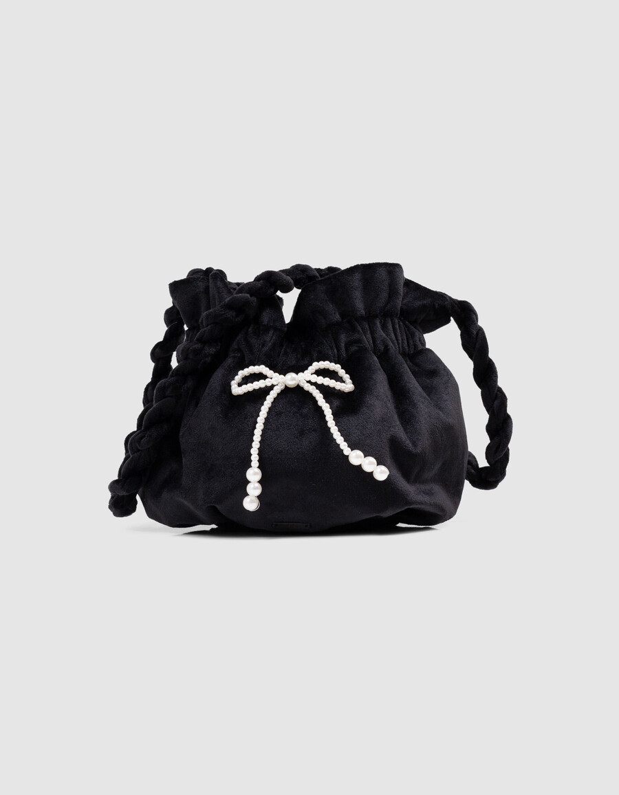 bolso tipo cubo de terciopelo panne negro para niña