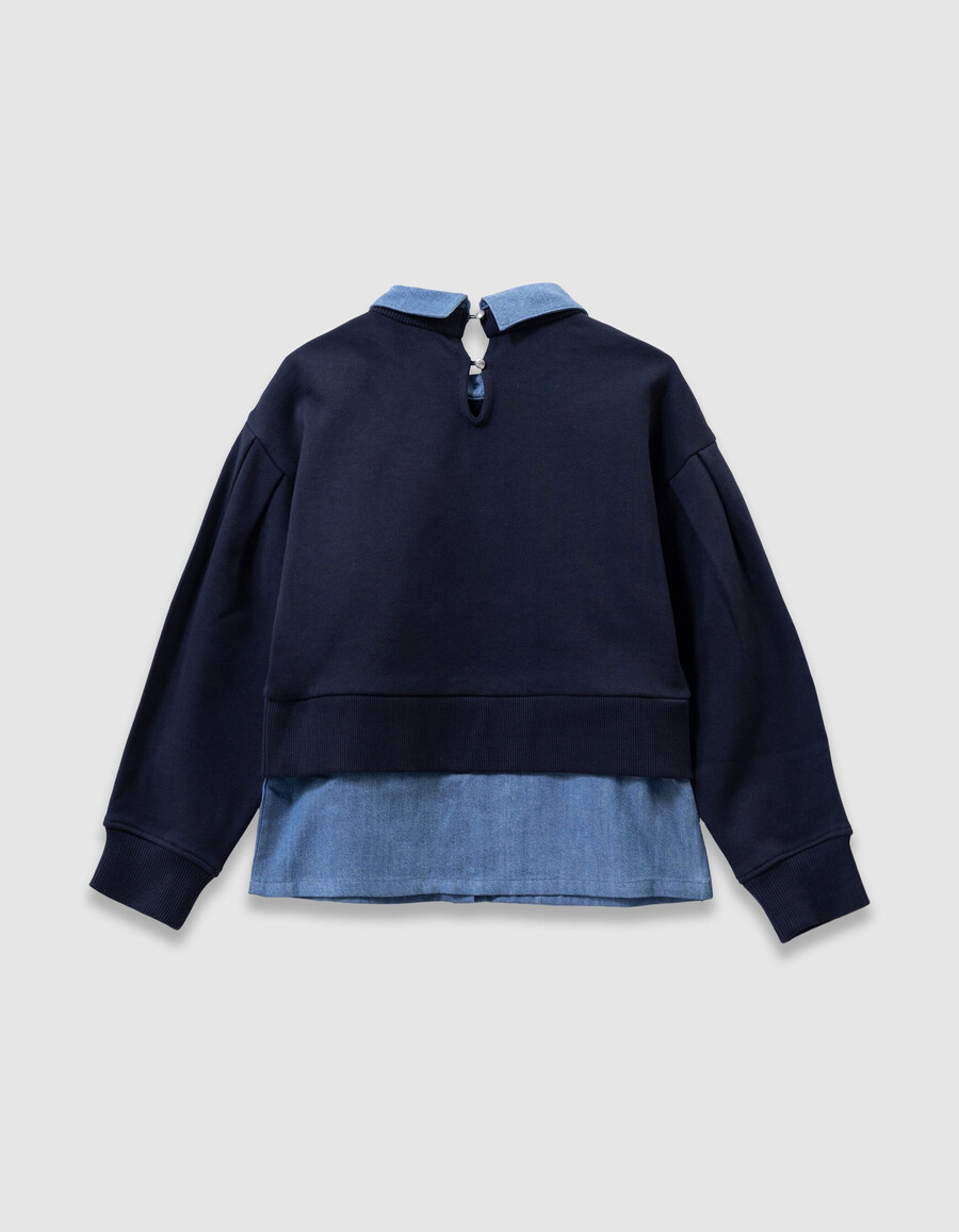 sudadera azul marino con estampado de trampantojo para niña