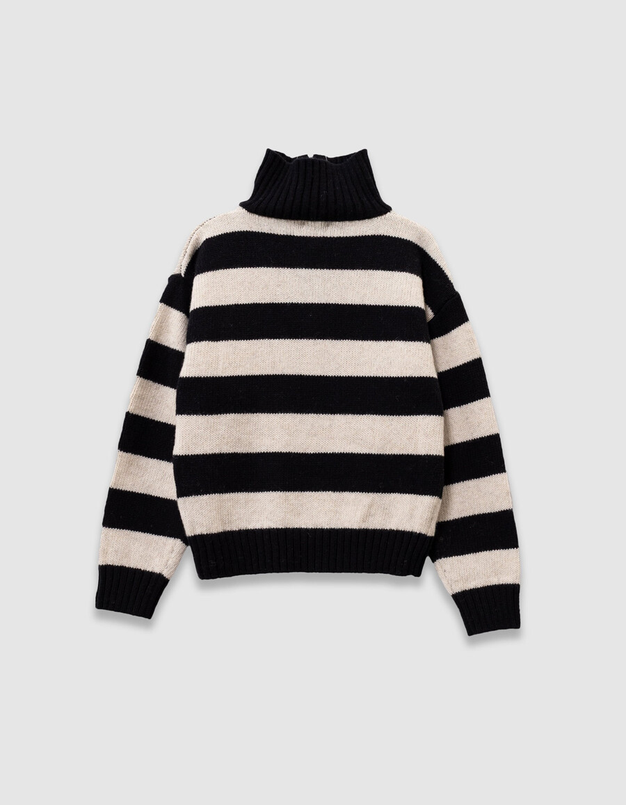 suéter de punto negro con cuello con cremallera y rayas beige para niño
