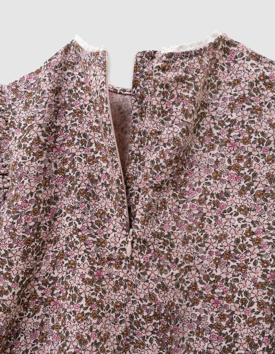 blusa rosa para niña con estampado de flores otoñales