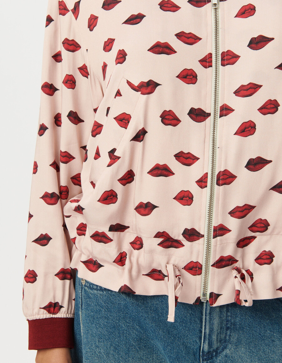 chaqueta bomber de satén rosa para mujer con estampado de boca