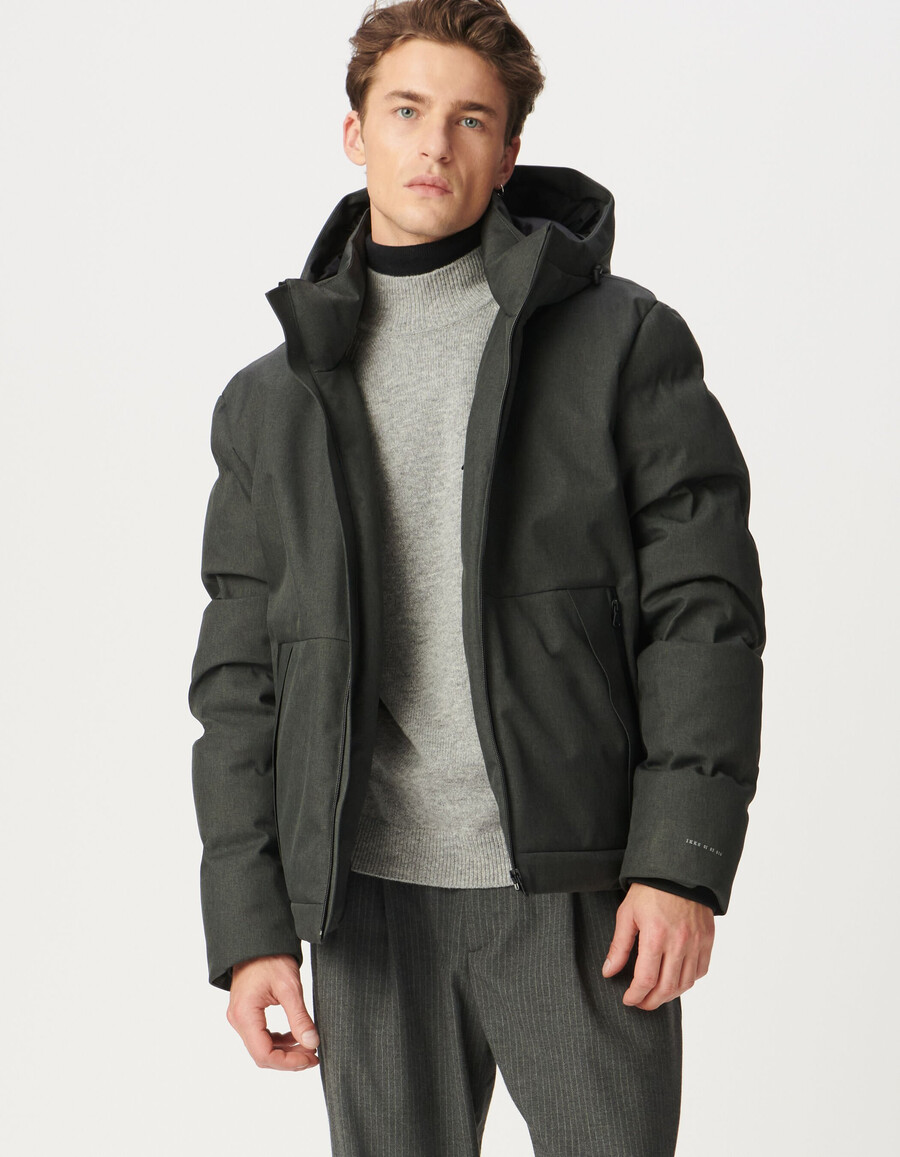 chaqueta acolchada con capucha impermeable gris para hombre