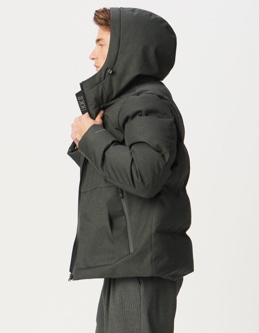 chaqueta acolchada con capucha impermeable gris para hombre
