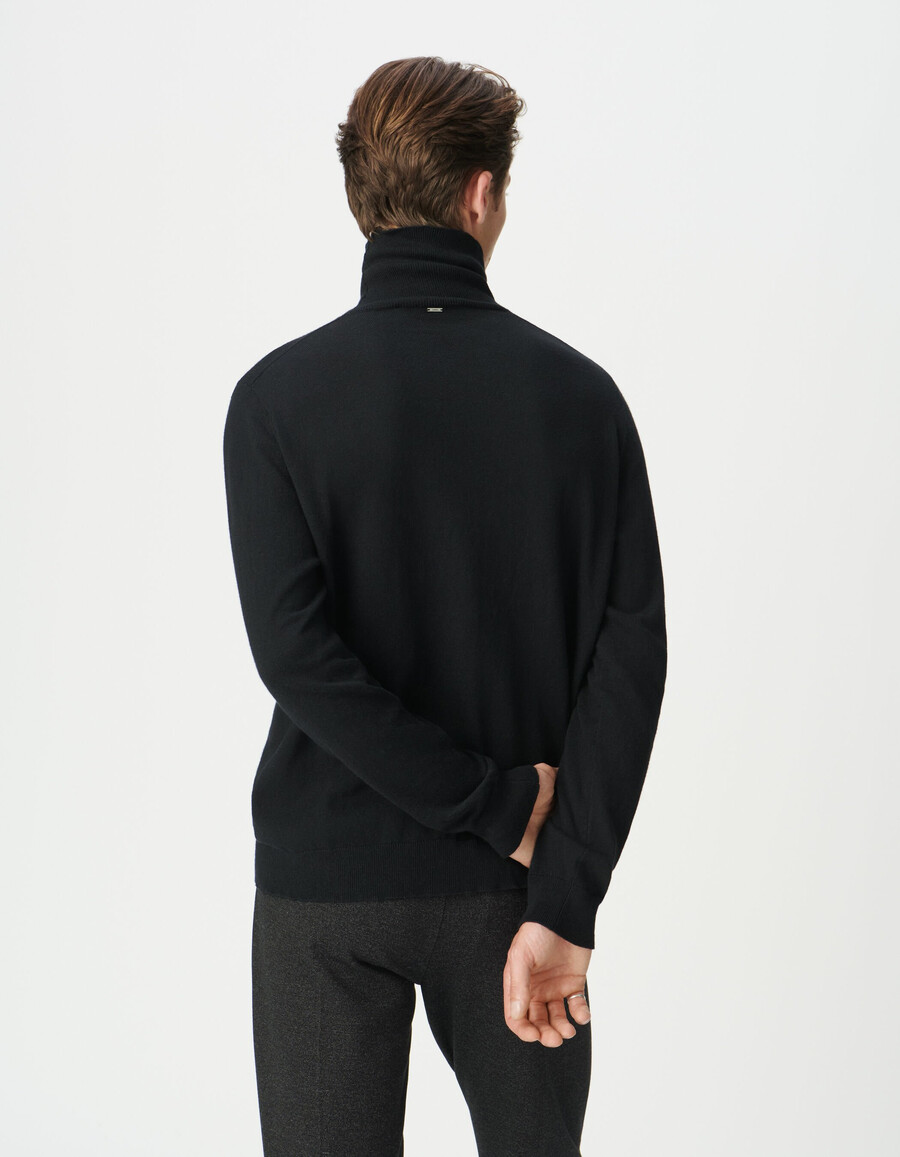 suéter de cuello alto de punto de cachemira y algodón negro para hombre