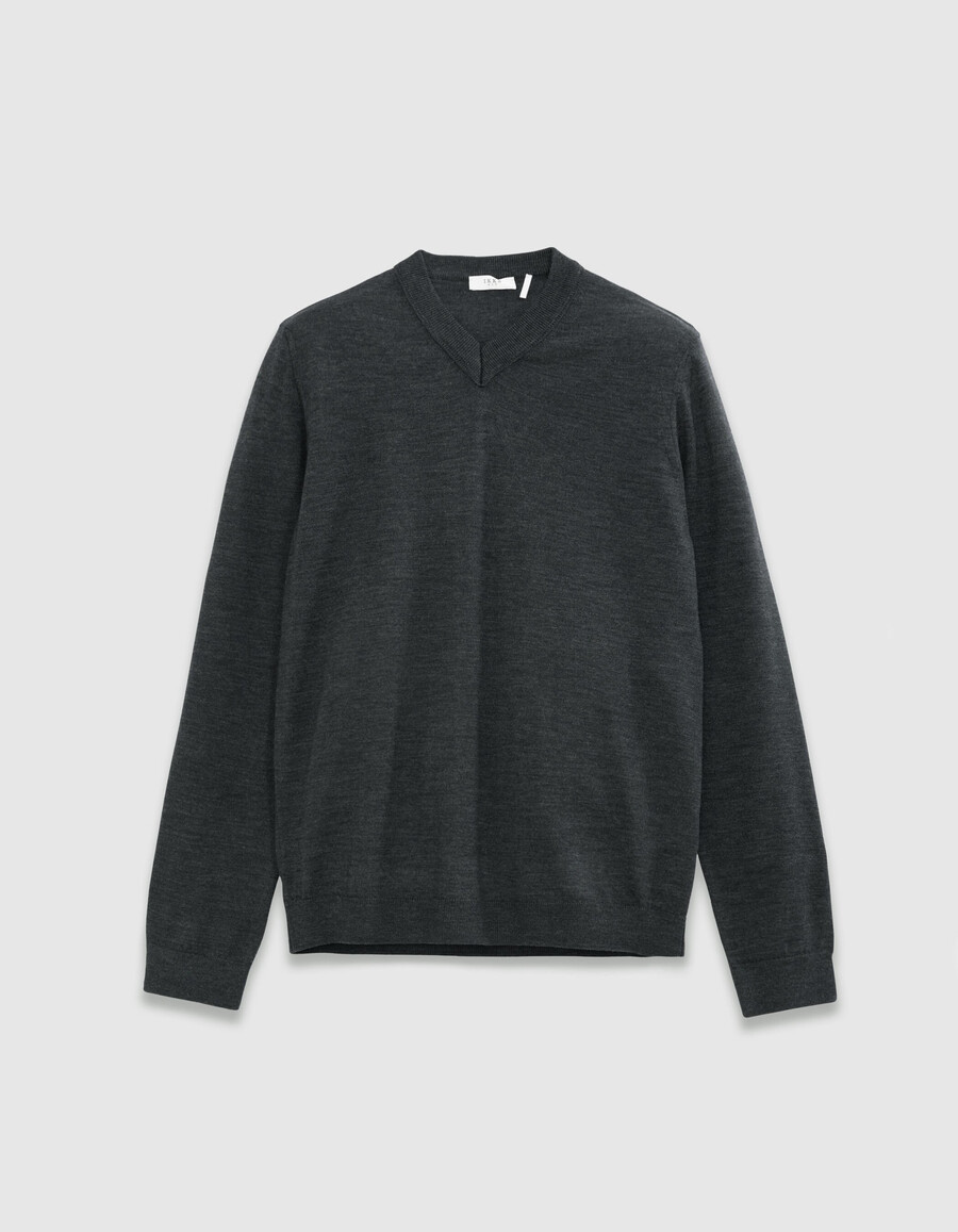 suéter de cuello en v de lana de punto fino gris para hombre
