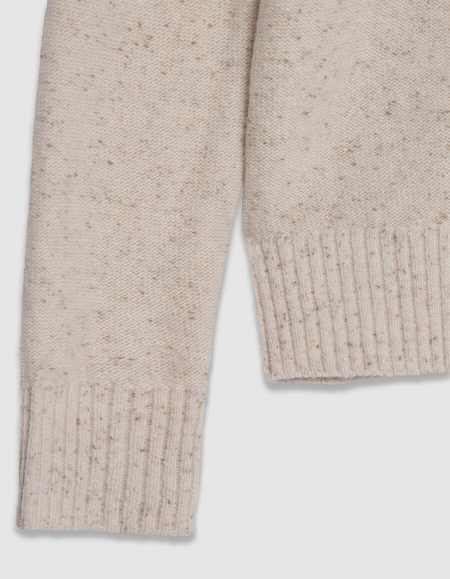 suéter de cuello redondo de punto beige de invierno para hombre