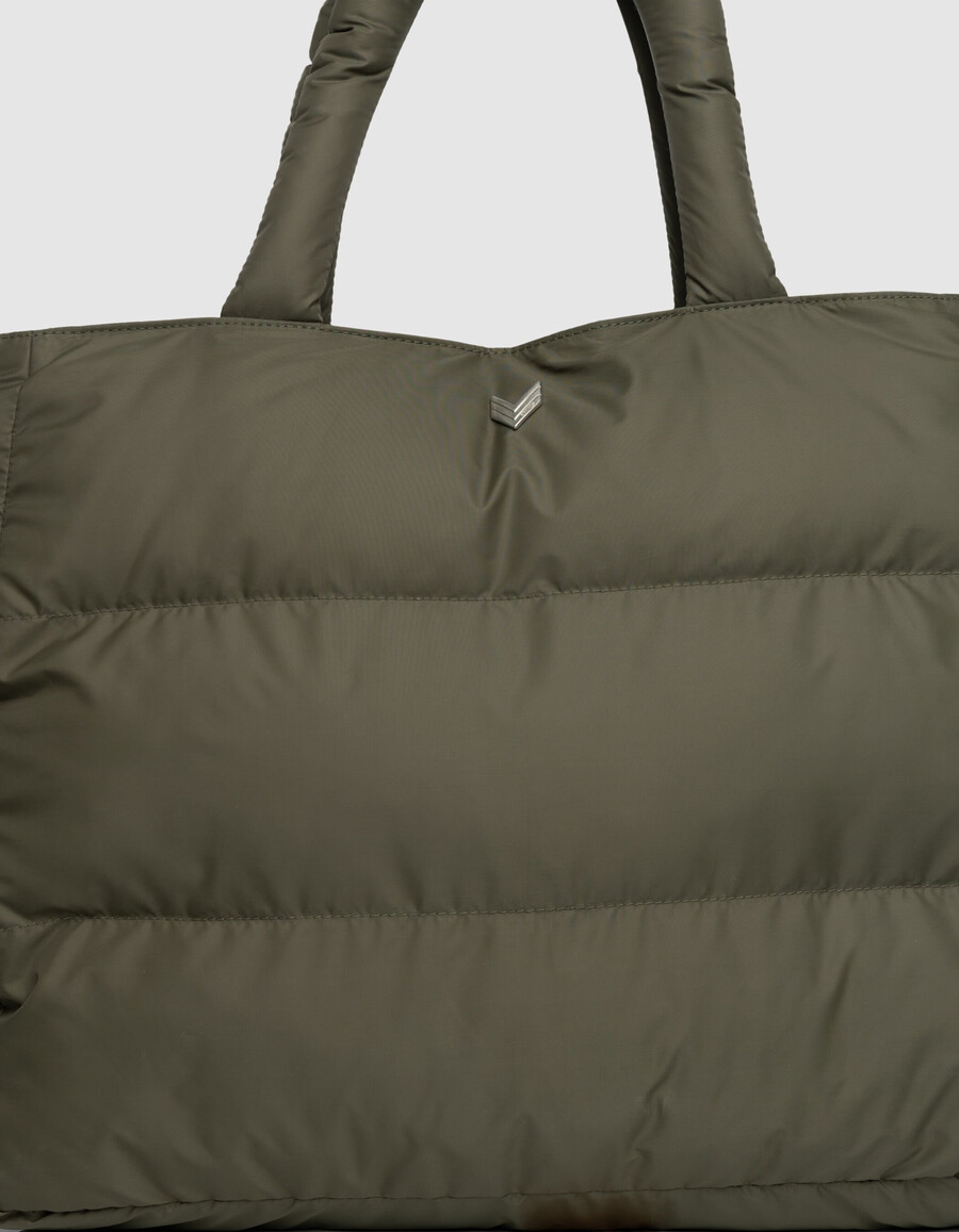 bolso tote de nailon acolchado color caqui para mujer