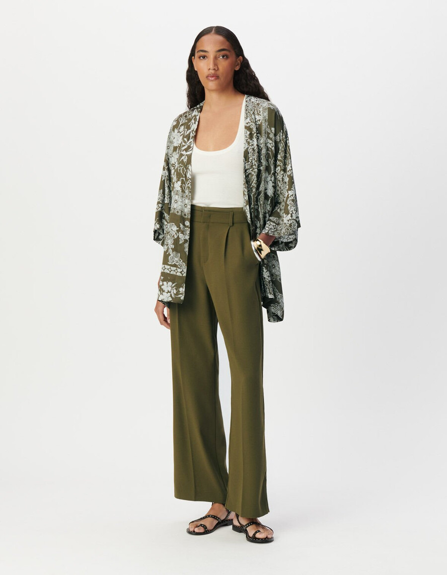 camisa kimono caqui para mujer con estampado de bufanda