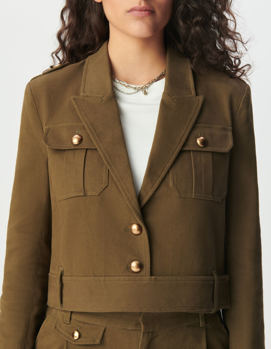 chaqueta corta de gabardina caqui para mujer