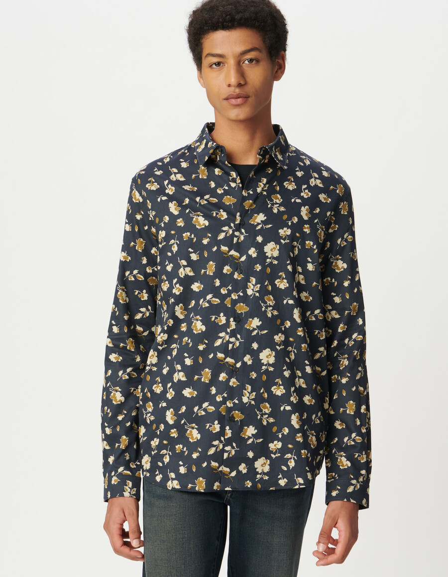 camisa ajustada de algodón orgánico azul marino con flores beige para hombre
