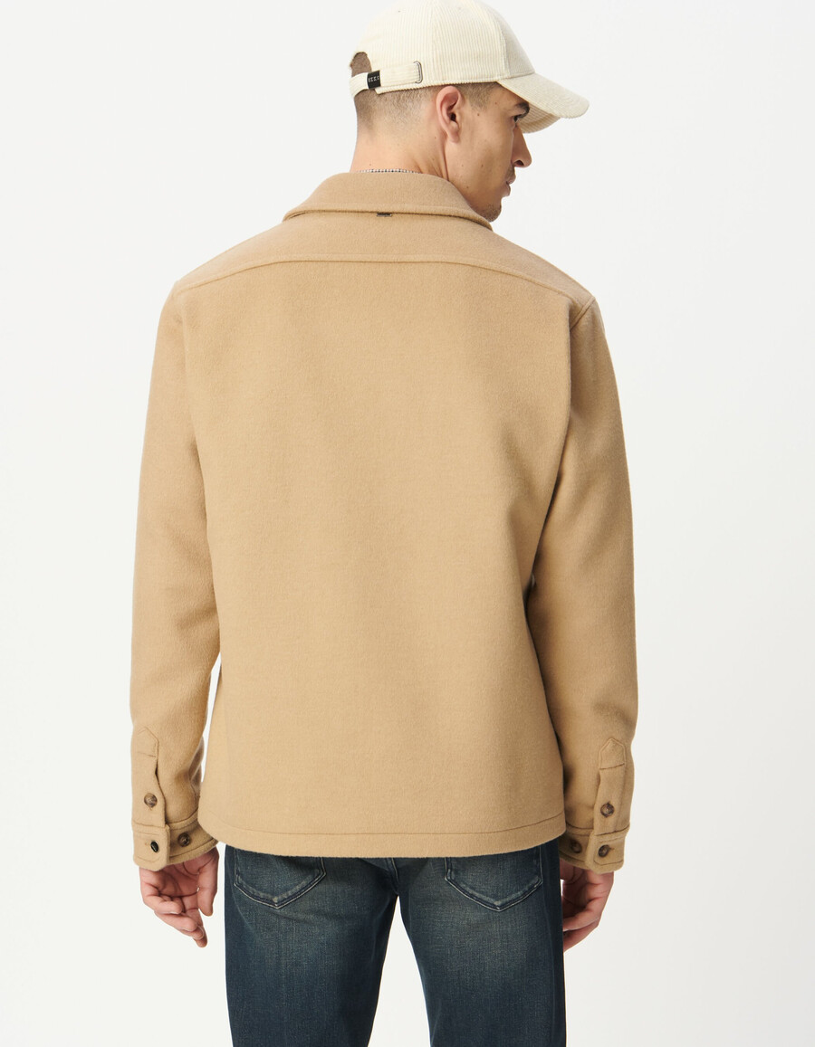 camisa multibolsillos de lana beige para hombre