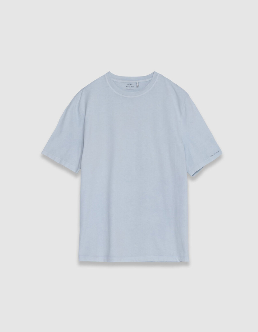 camiseta de cuello redondo de algodón orgánico azul claro para hombre