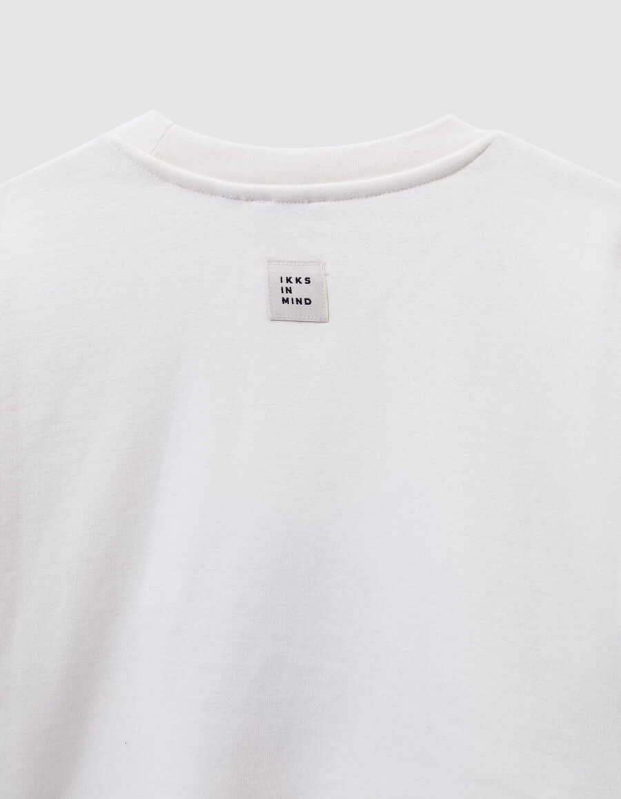 sudadera blanca para niño con estampado y bordado xl