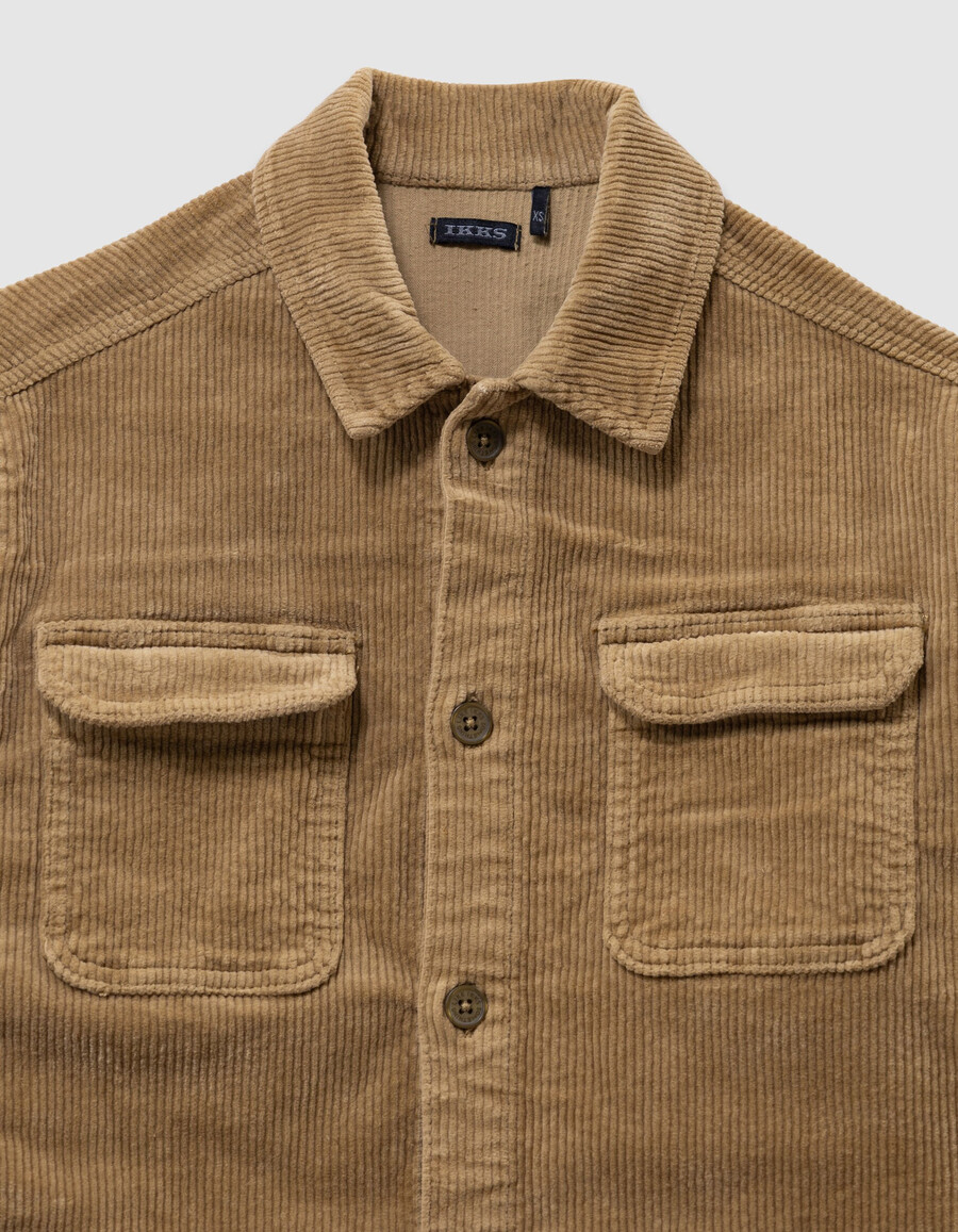 camisa de manga larga de pana color caqui para niño