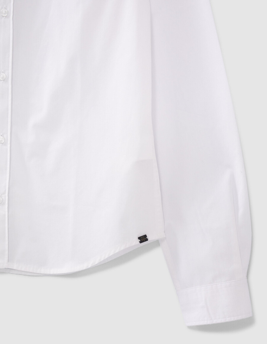 camisa blanca para niño