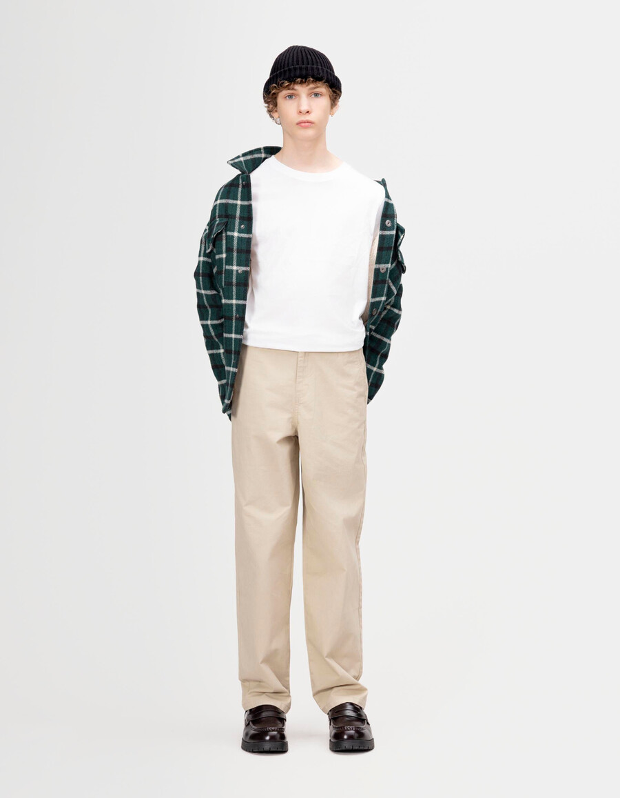 pantalones chinos holgados beige para niño