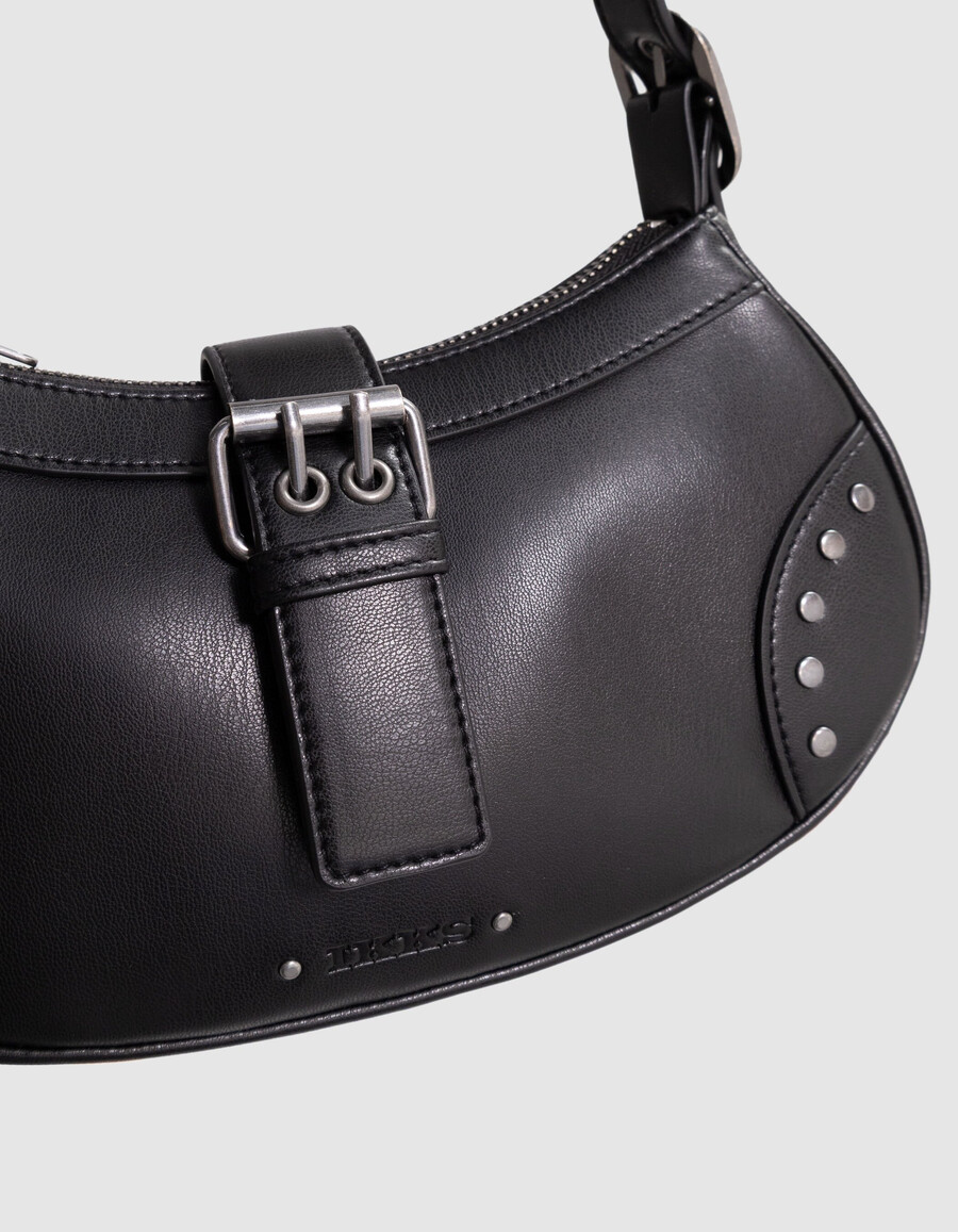 bolso negro con tachuelas para niña