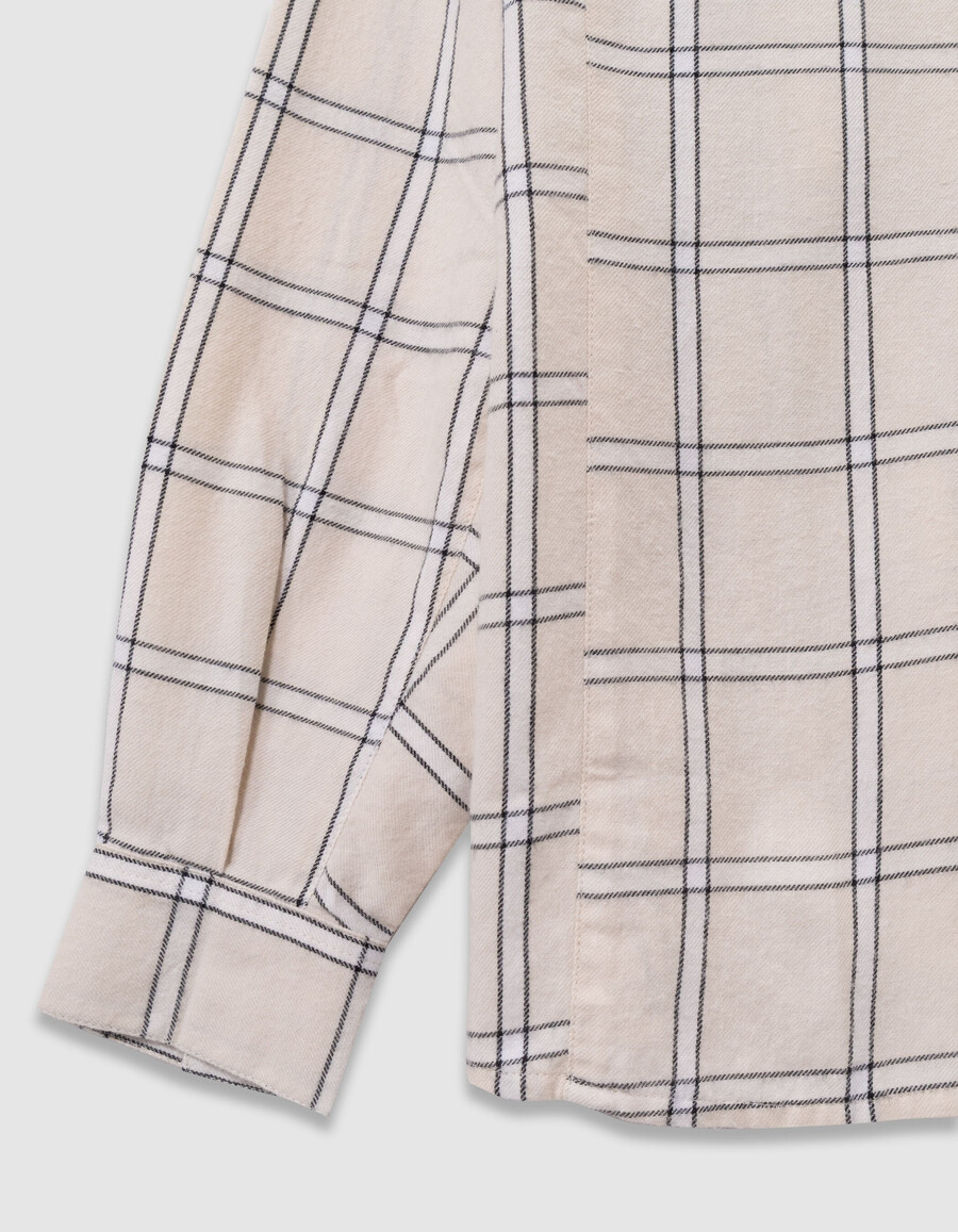 camisa de cuadros crudos y negros para niña