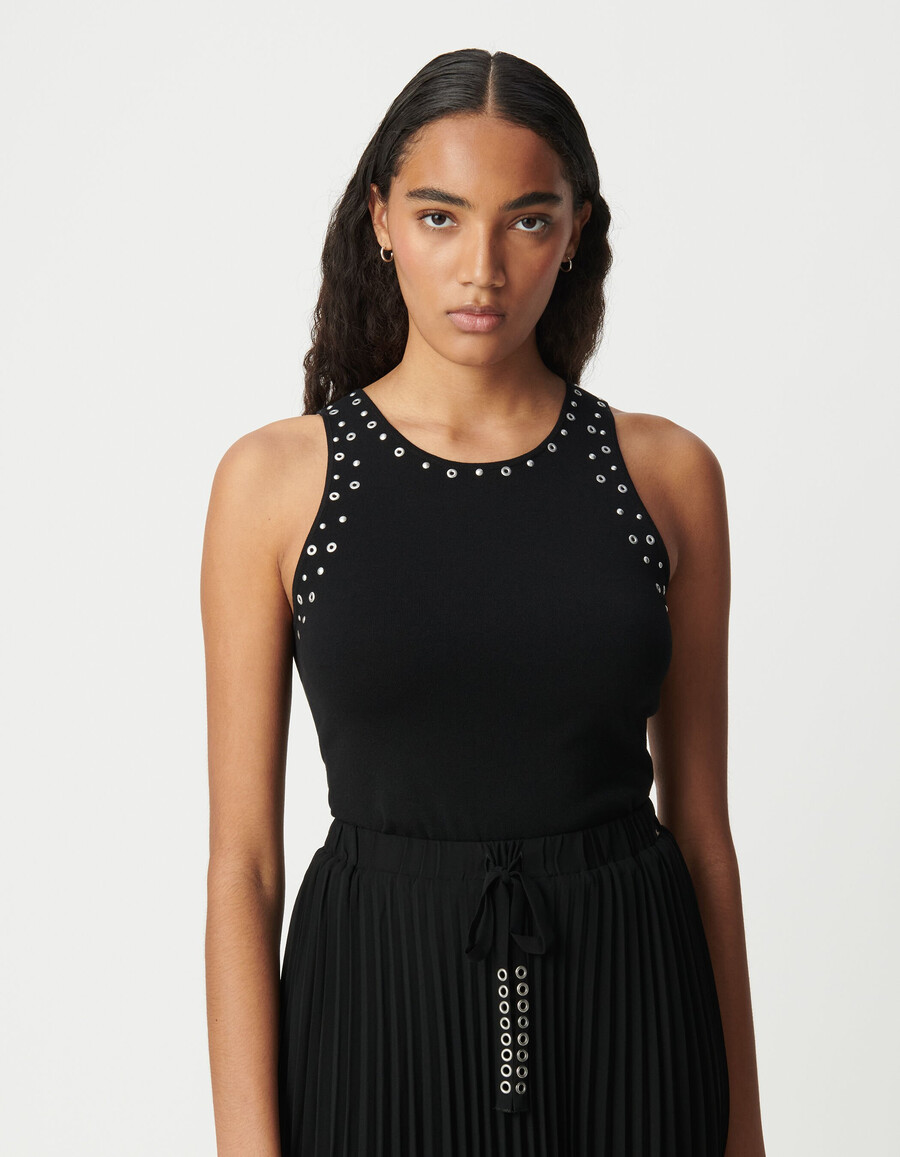 top de punto negro sin mangas para mujer con tachuelas