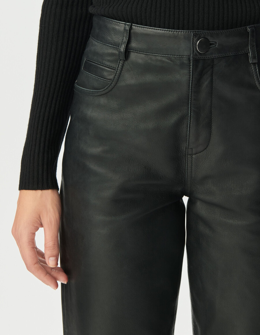 pantalones vaqueros de cuero negro para mujer